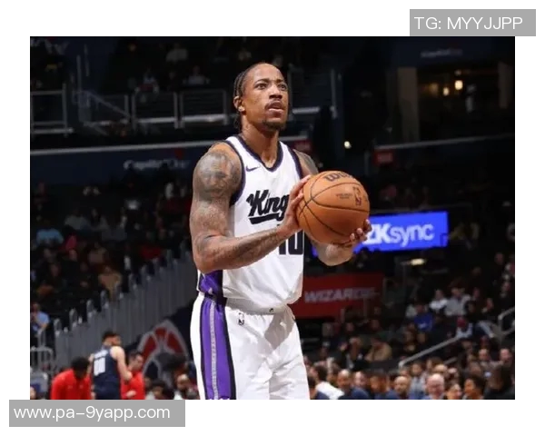 美记透露拉文德罗赞交易意向不强快船曾考虑引入埃利斯与德罗赞组合